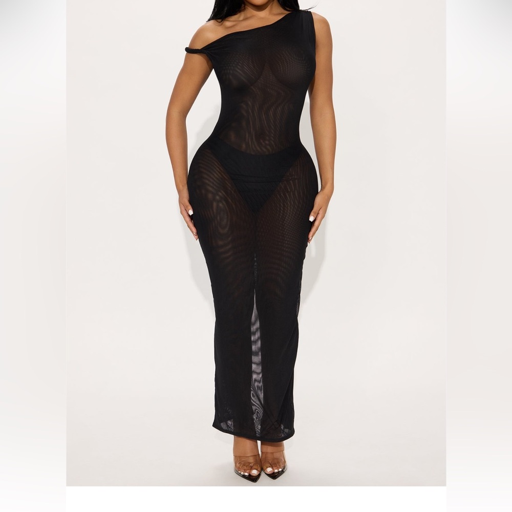 Elegant Black Off-Shoulder Dress